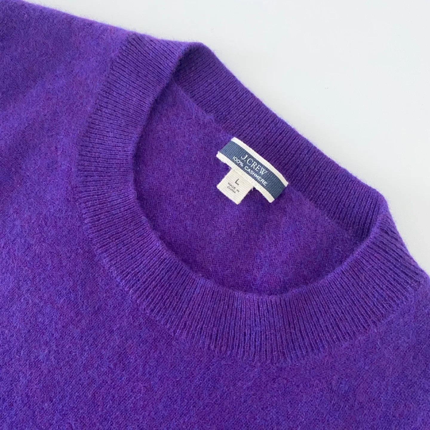J.Crew 100% Cashmere Crew Neck Sweater image indicator(8)