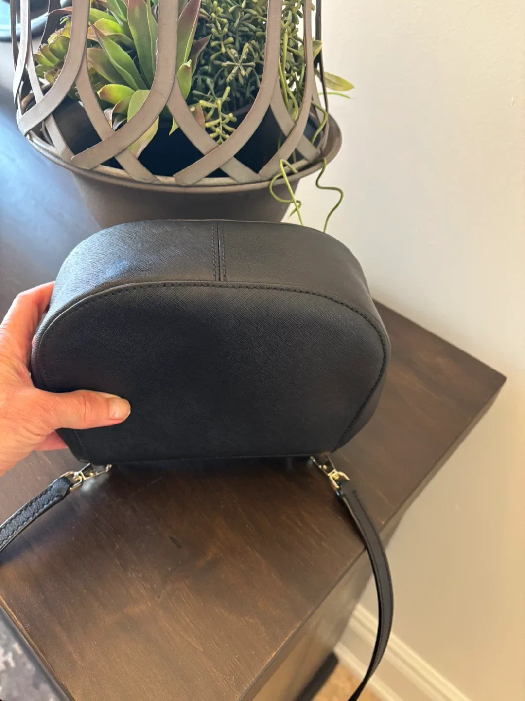 Kate Spade Black Crossbody Bag image indicator(6)