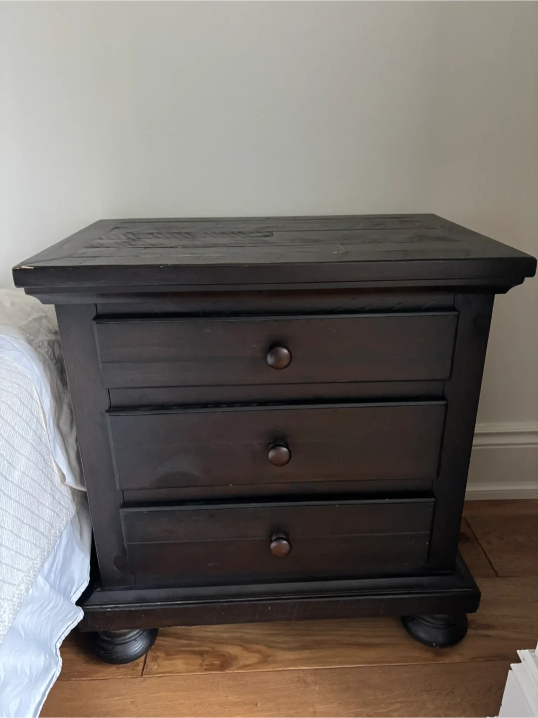 DISTRESSED WOOD BROWNISH / GREY COLOR image indicator(3)