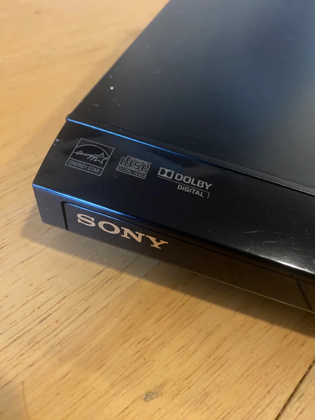 Sony DVP-SR510H DVD Player - photo 2