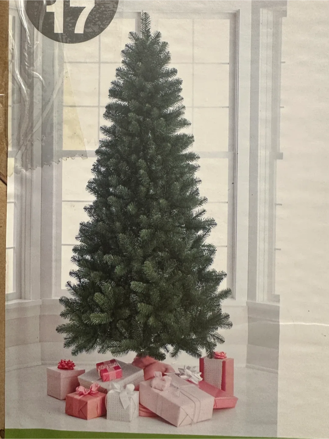 7 FT Christmas Tree - unlit thumbnail