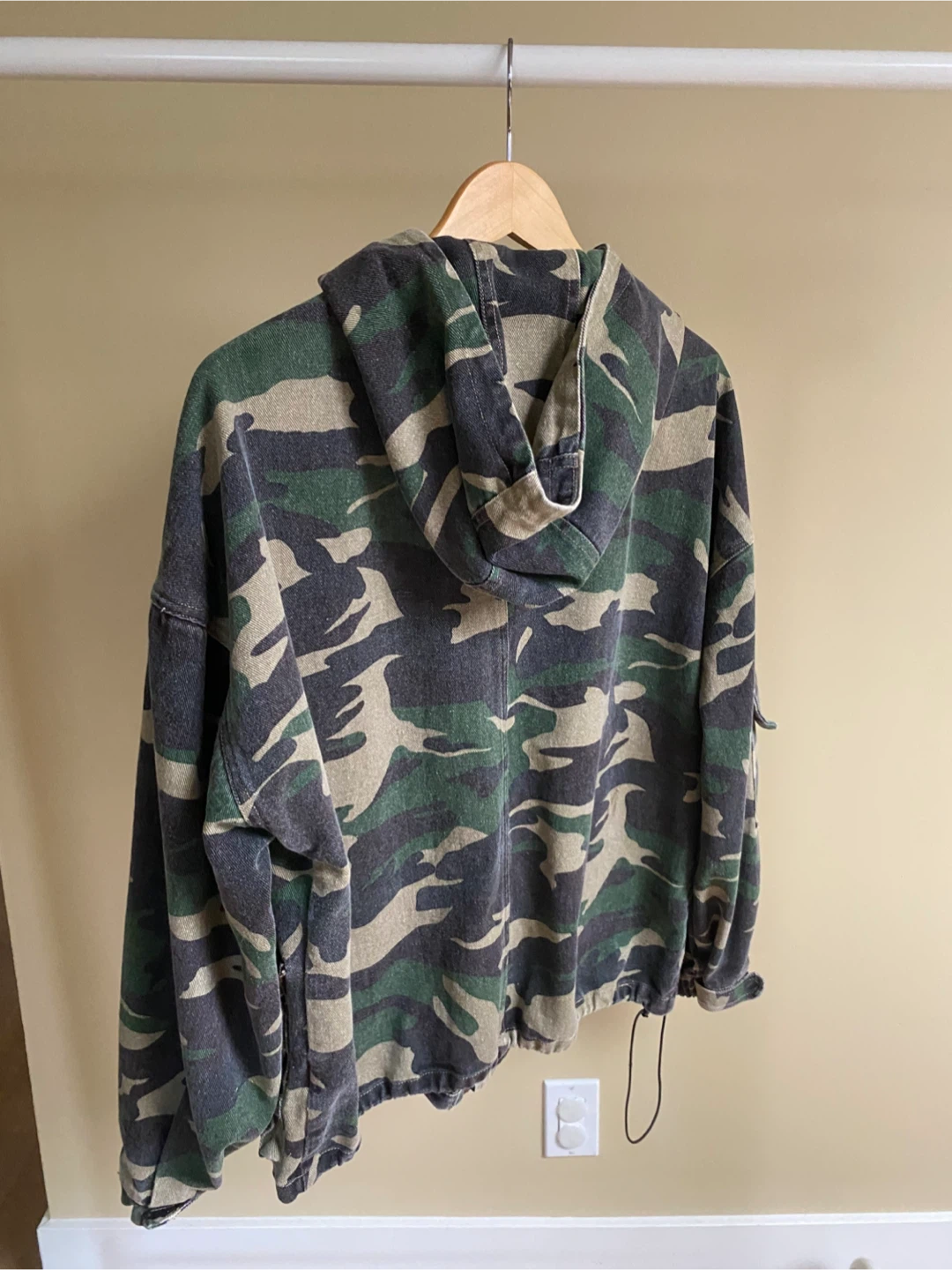 Camo Print Jacket - photo 2