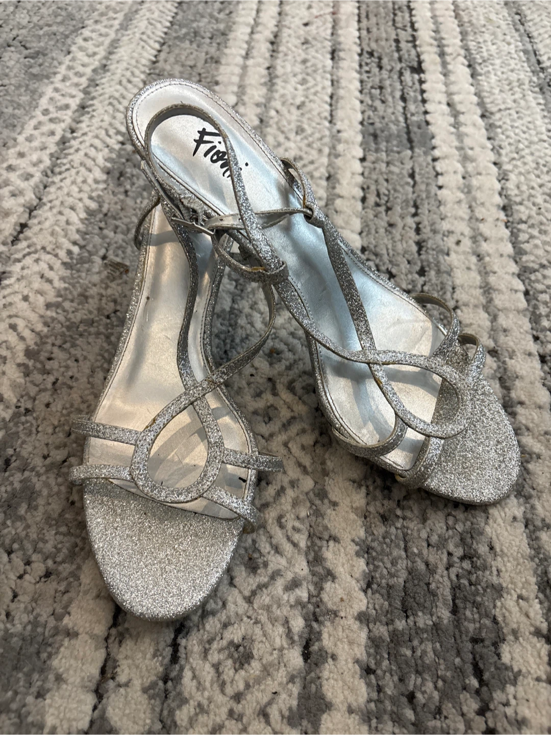 Fioni Silver Heels - Size 9
