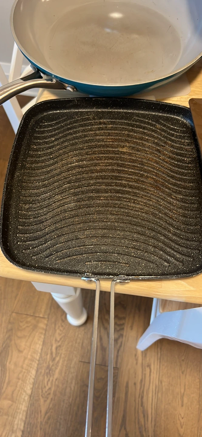 5$ MOVING SALE DINNER WARE COOKWARE - photo 2
