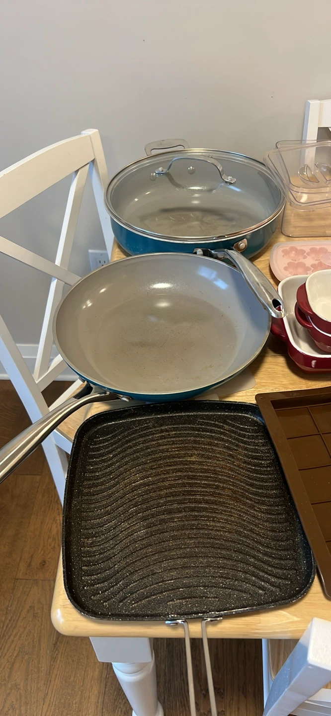 5$ MOVING SALE DINNER WARE COOKWARE - photo 3