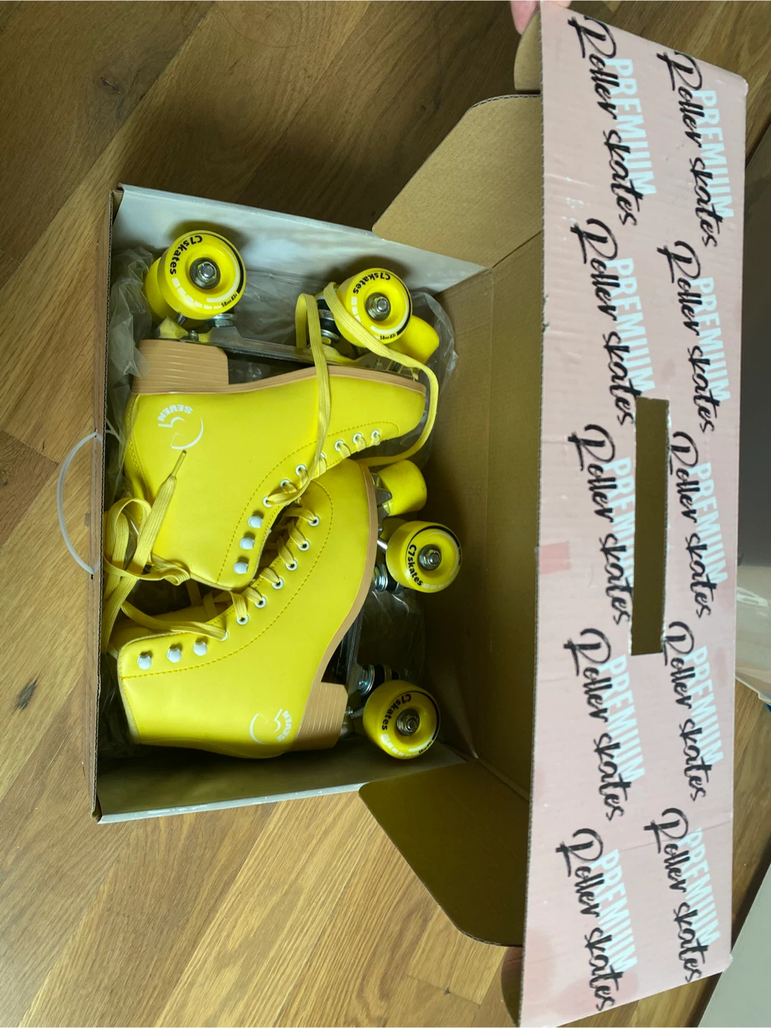 C7skates Premium Roller Skates - Yellow - Size 5 - photo 2
