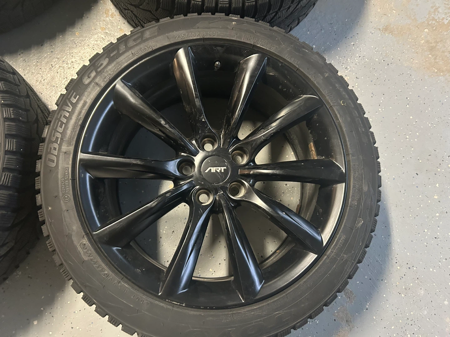 Winter tires and rims - Toyo Observe G3-ICE - 235/45R18 - photo 3