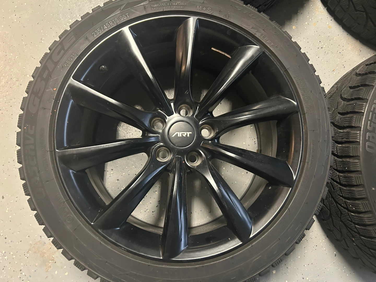 Winter tires and rims - Toyo Observe G3-ICE - 235/45R18 - photo 4