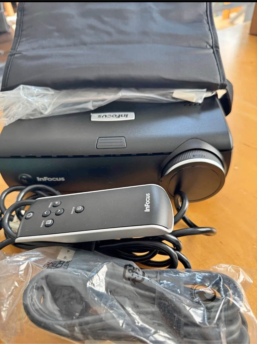 InFocus Projector with Remote thumbnail