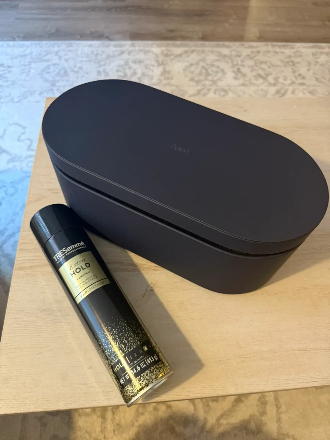 Dyson Airwrap Complete Styler with Case image indicator(2)