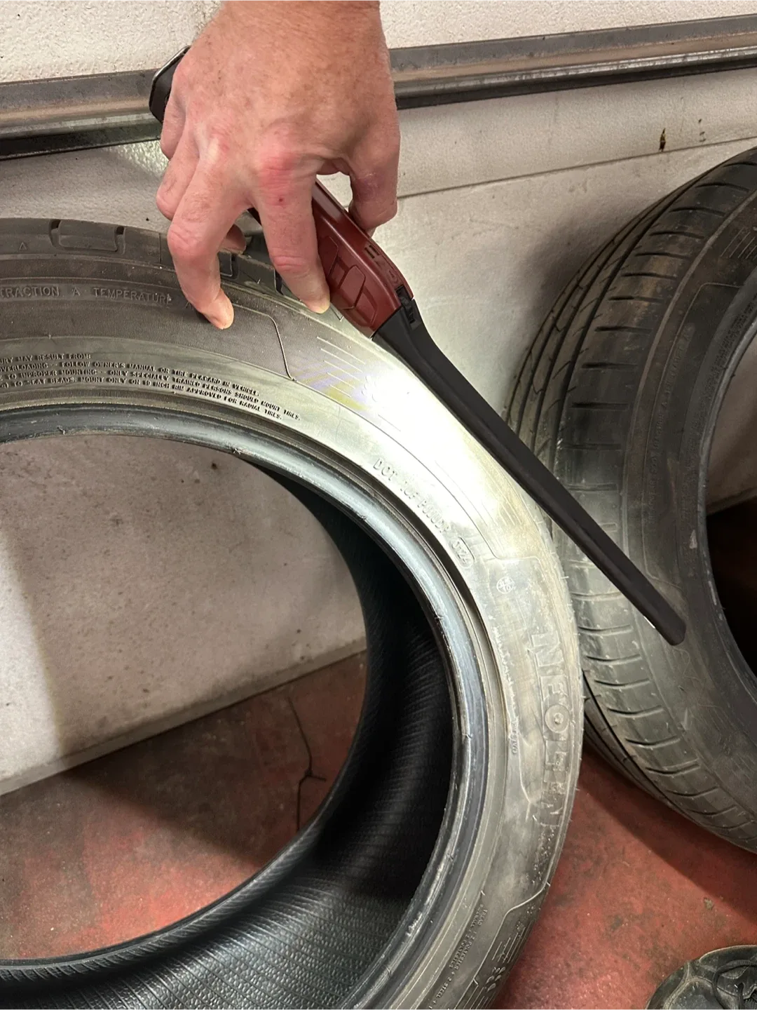 Set of 4 Neolin Neosport S2 Tires 205/55R16 image indicator(6)