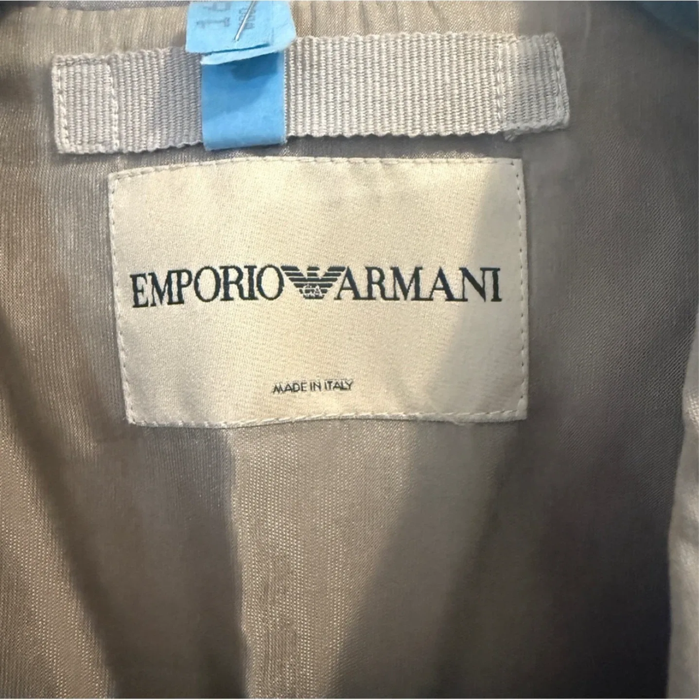 Vintage authentic Emporio Armani women's suit XS image indicator(4)
