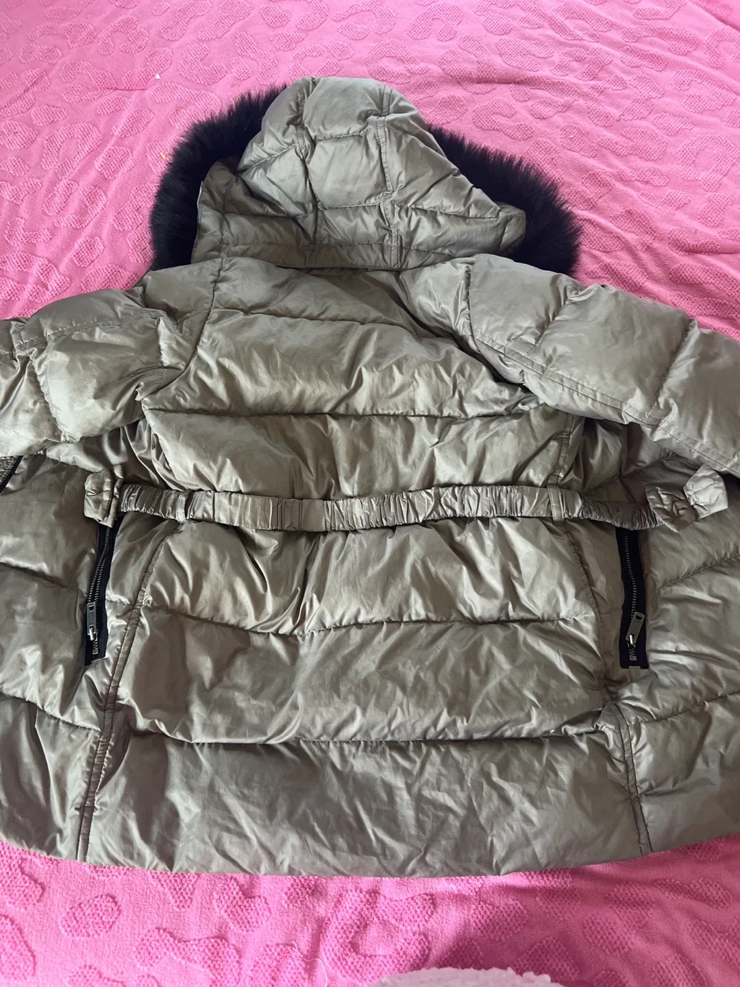 Burberry Padded Down Jacket image indicator(3)