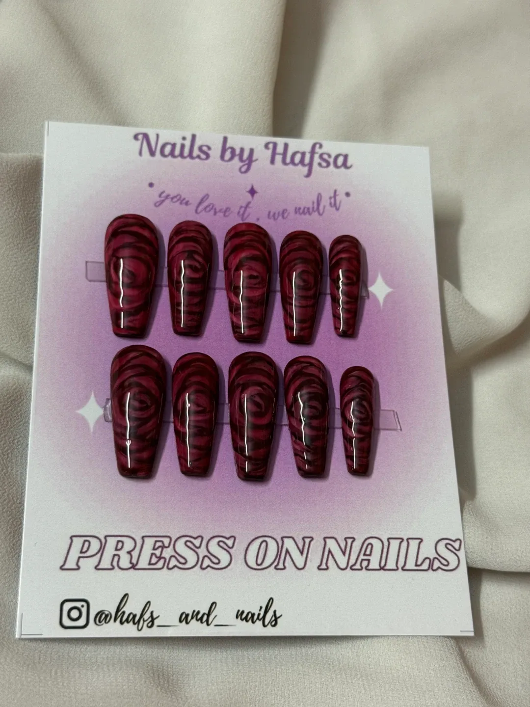 Press On Nails image indicator(2)