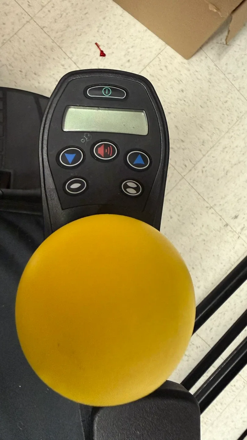 Quantum Motion Edge 4 .Power Wheelchair image indicator(3)