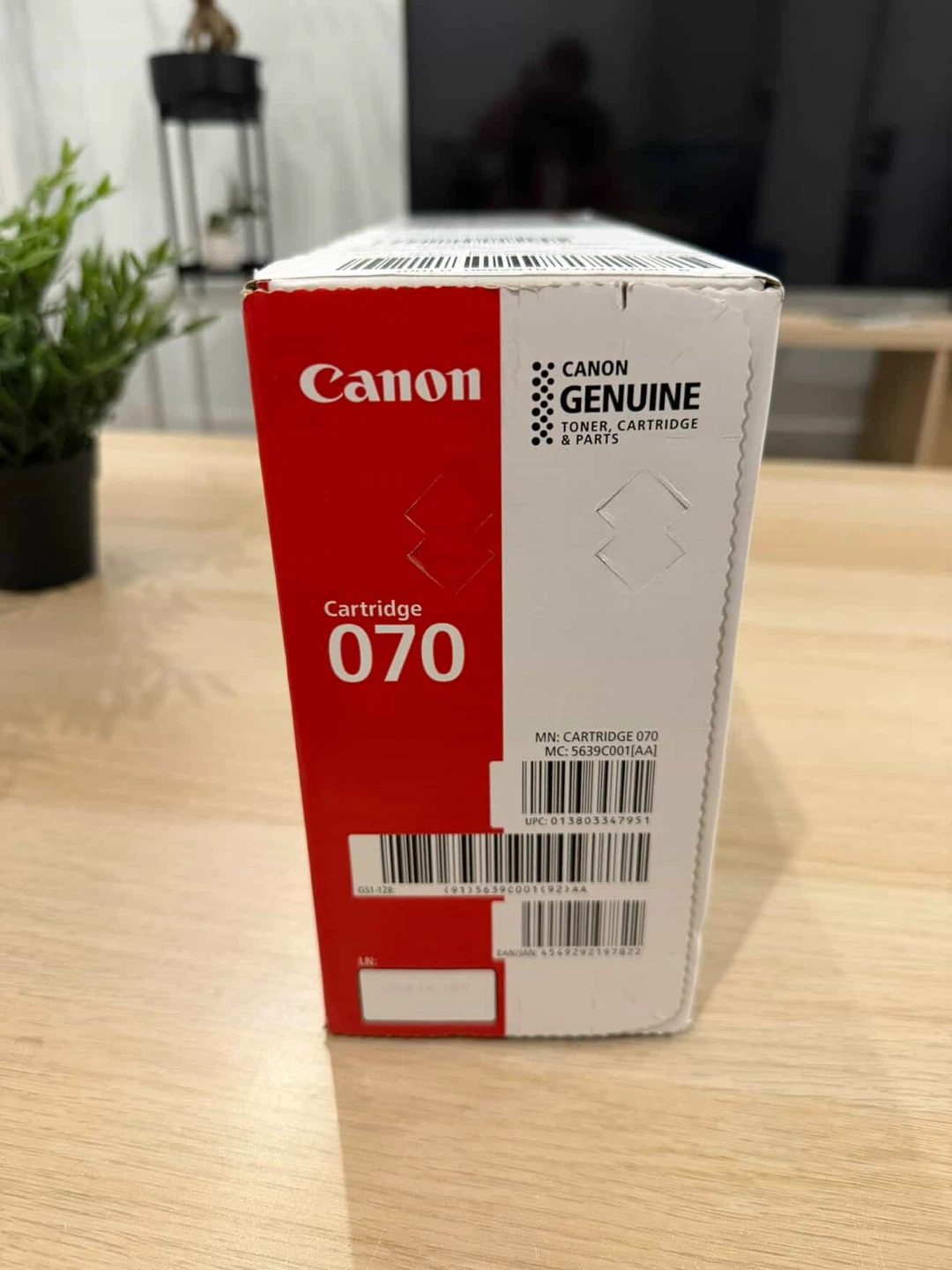 Canon 070 Black Toner Cartridge - New in Box - photo 3