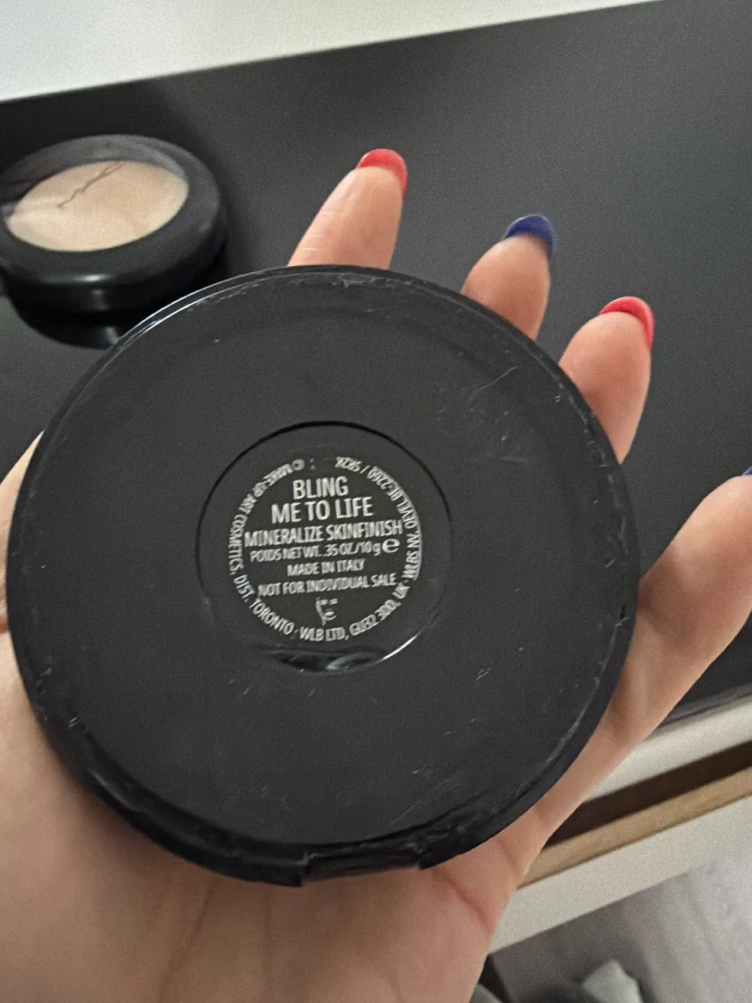 MAC Mineralize Skinfinish - Bling Me To Life image indicator(2)