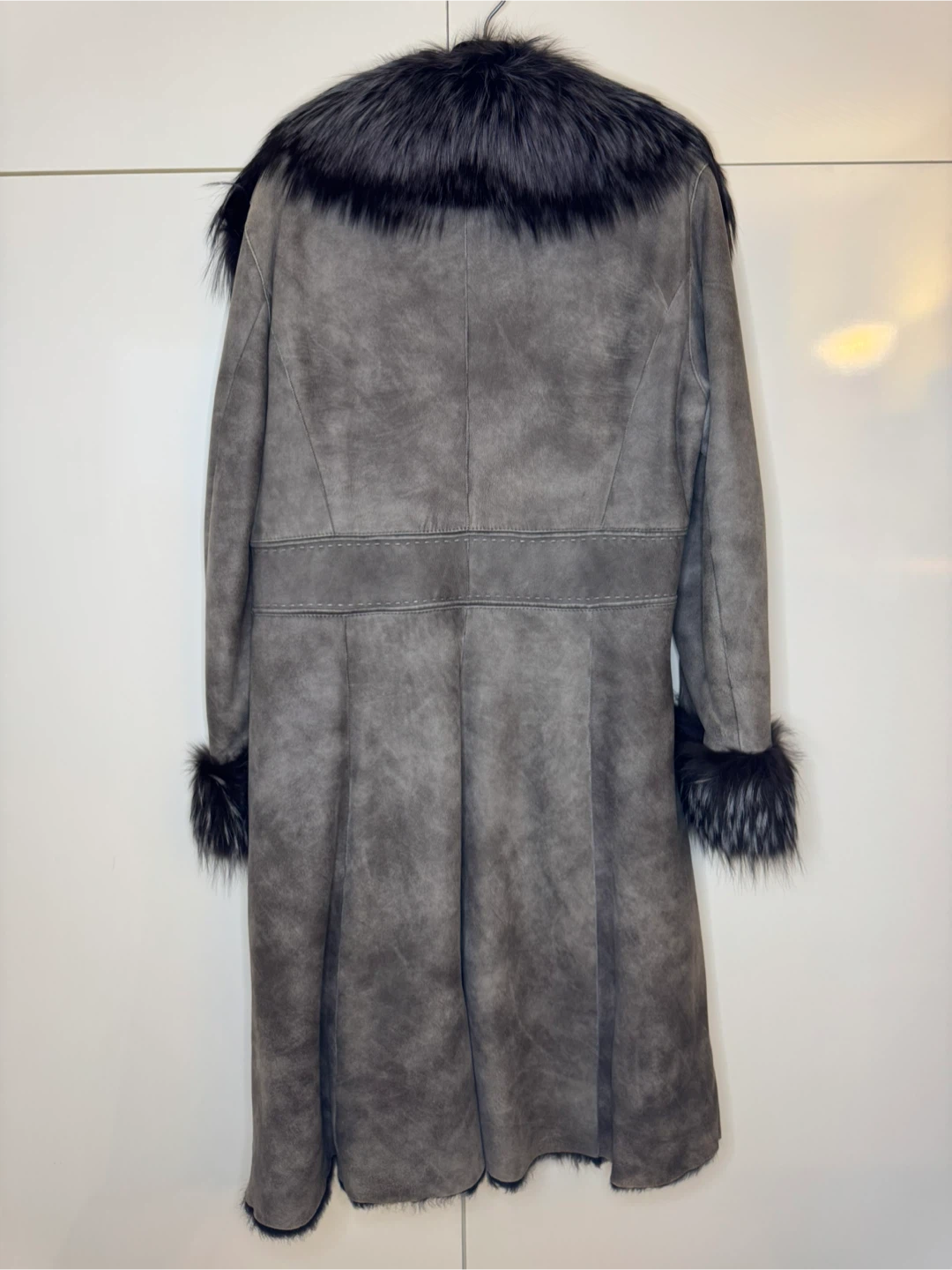 Stefania Sarre Shearling Coat, Size 12 - photo 2