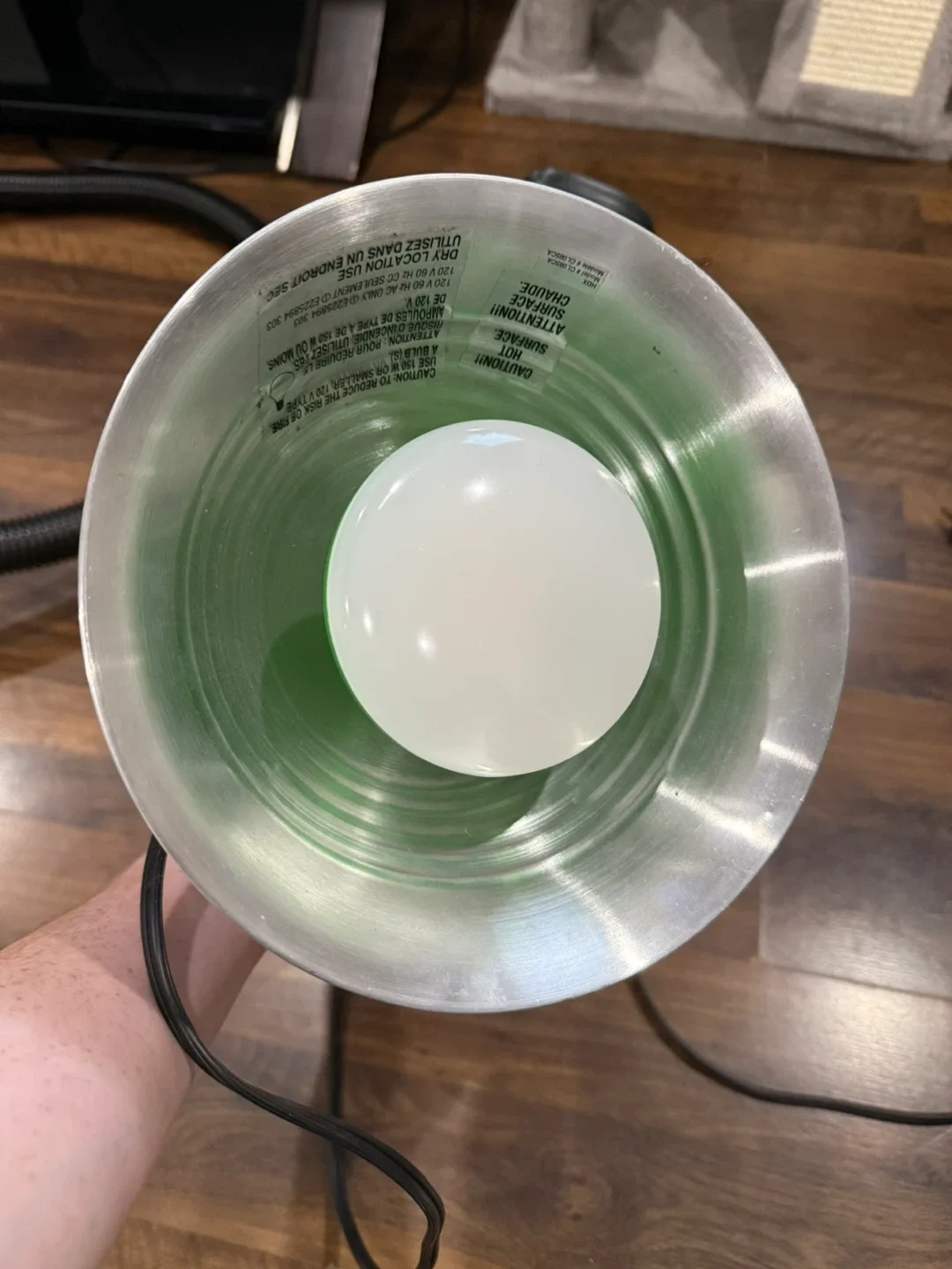 Clamp Reflector Lamps with grow lightbulbs- Great Condition! image indicator(2)