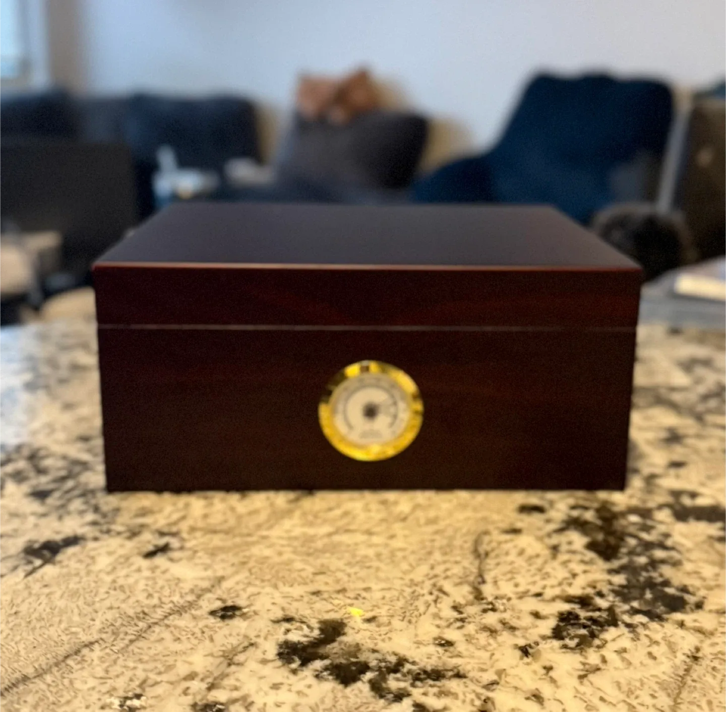 Wood Cigar Humidor Gift Set – Includes Cigars + Accessories image indicator(5)