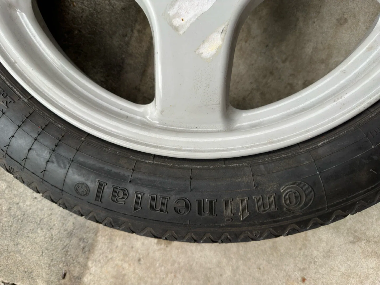 BMW Spare Tire fits 137 different vehicles image indicator(3)