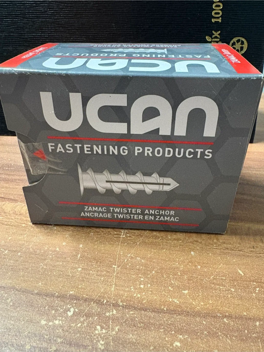 UCAN Zamac Twister Anchors - Screws #6-8 (100pc) image indicator(2)