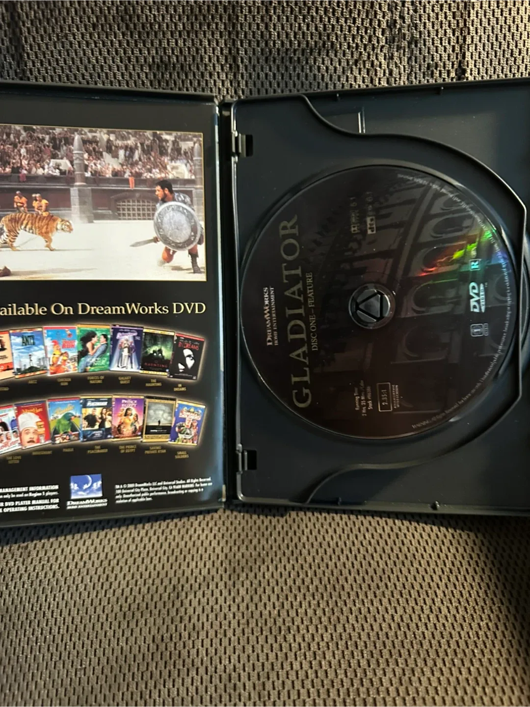 Two Gladiator DVDS- Extended & Signature Editions 🥕 image indicator(7)