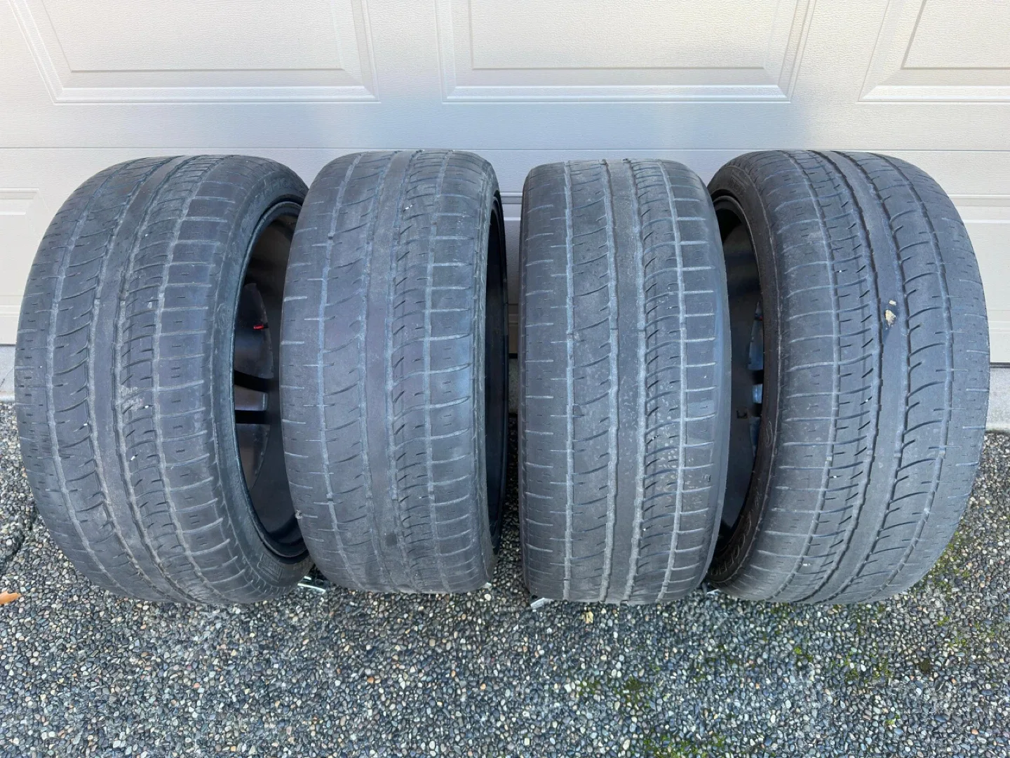 22 in Pirelli, Scorpion Zero 265/35/ZR22 Black Rims & Tires image indicator(5)