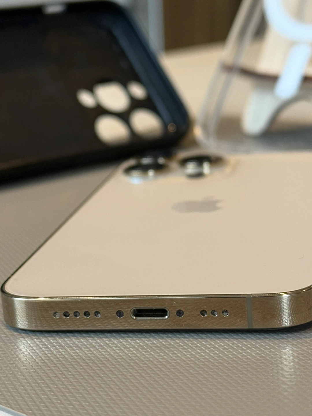iPhone 13 Pro – 128GB – Gold – Excellent Condition - photo 4
