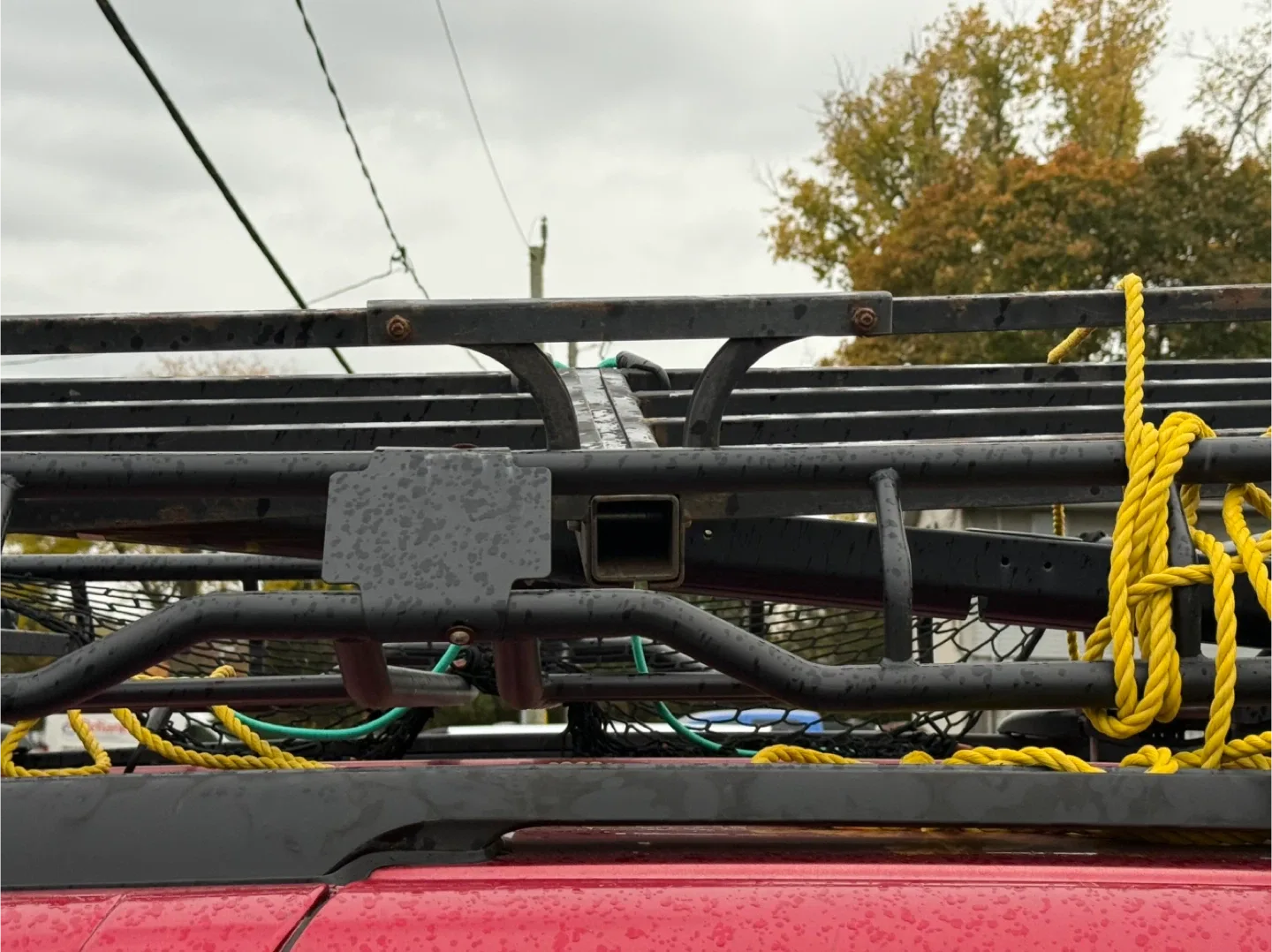 Northern Ridge 220 Lb Roof-Mounted Cargo Carrier image indicator(2)