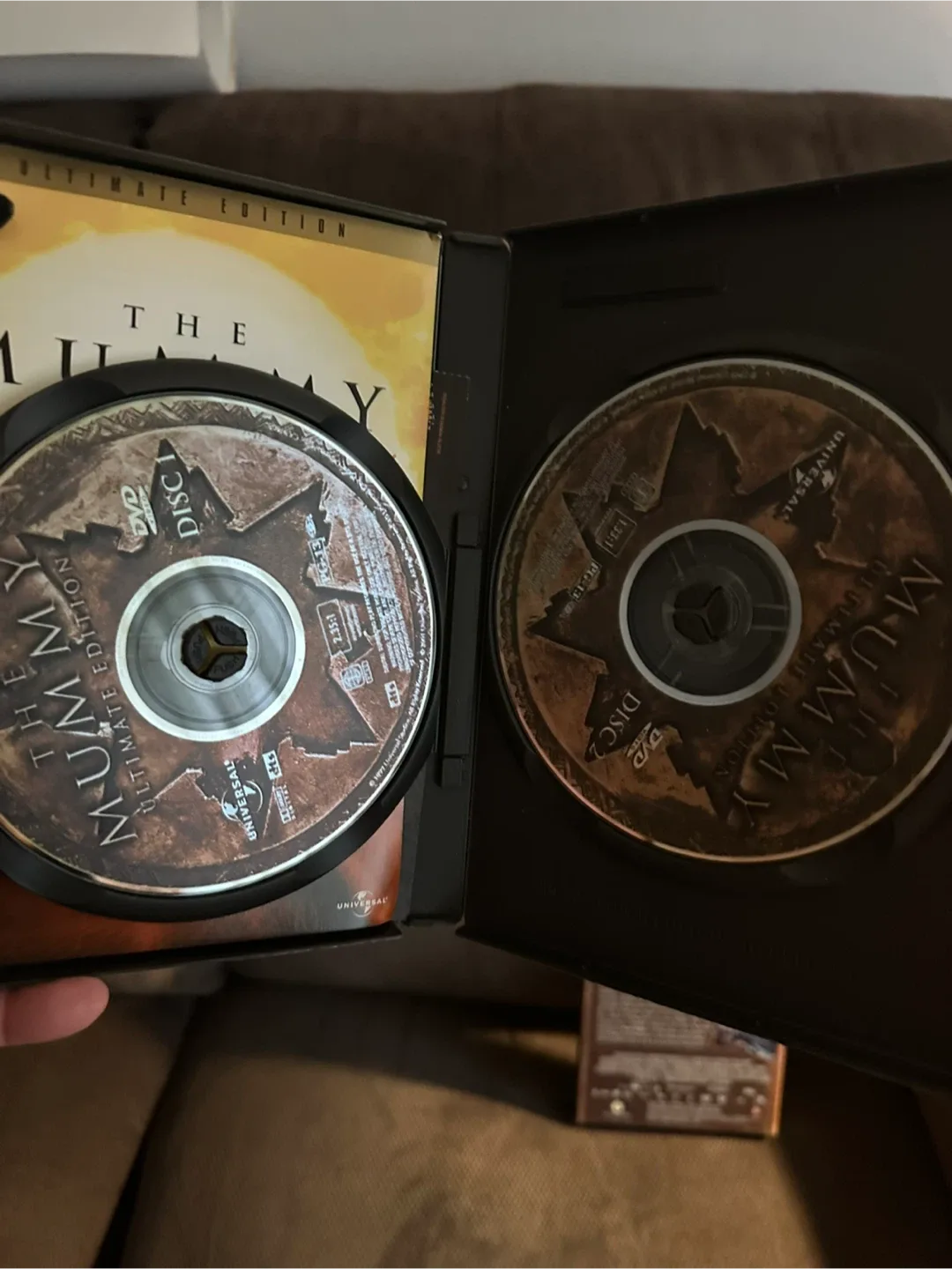 The Mummy Ultimate Edition & Pearl Harbor 60th Anniversary DVDs image indicator(3)