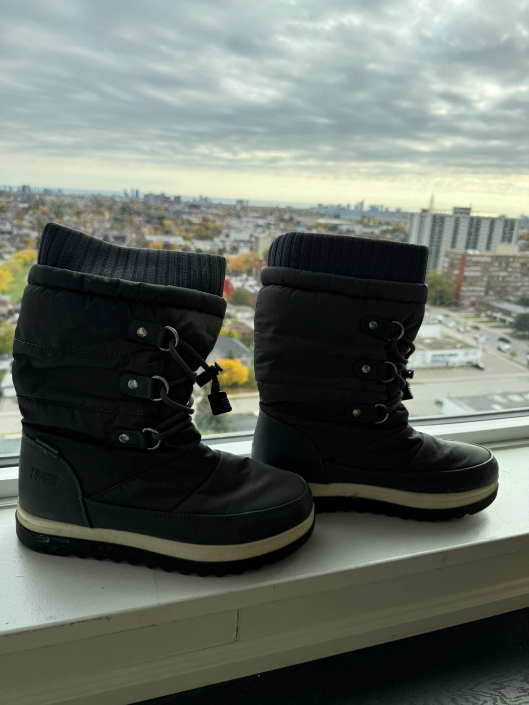 Cougar Moscato Winter Boots - Size 5 - photo 2