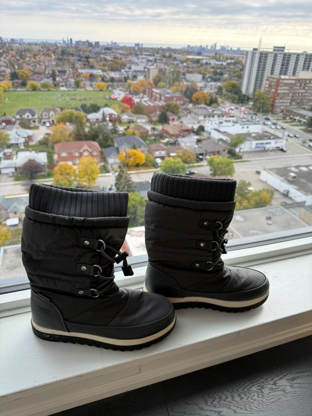 Cougar Moscato Winter Boots - Size 5 - photo 3