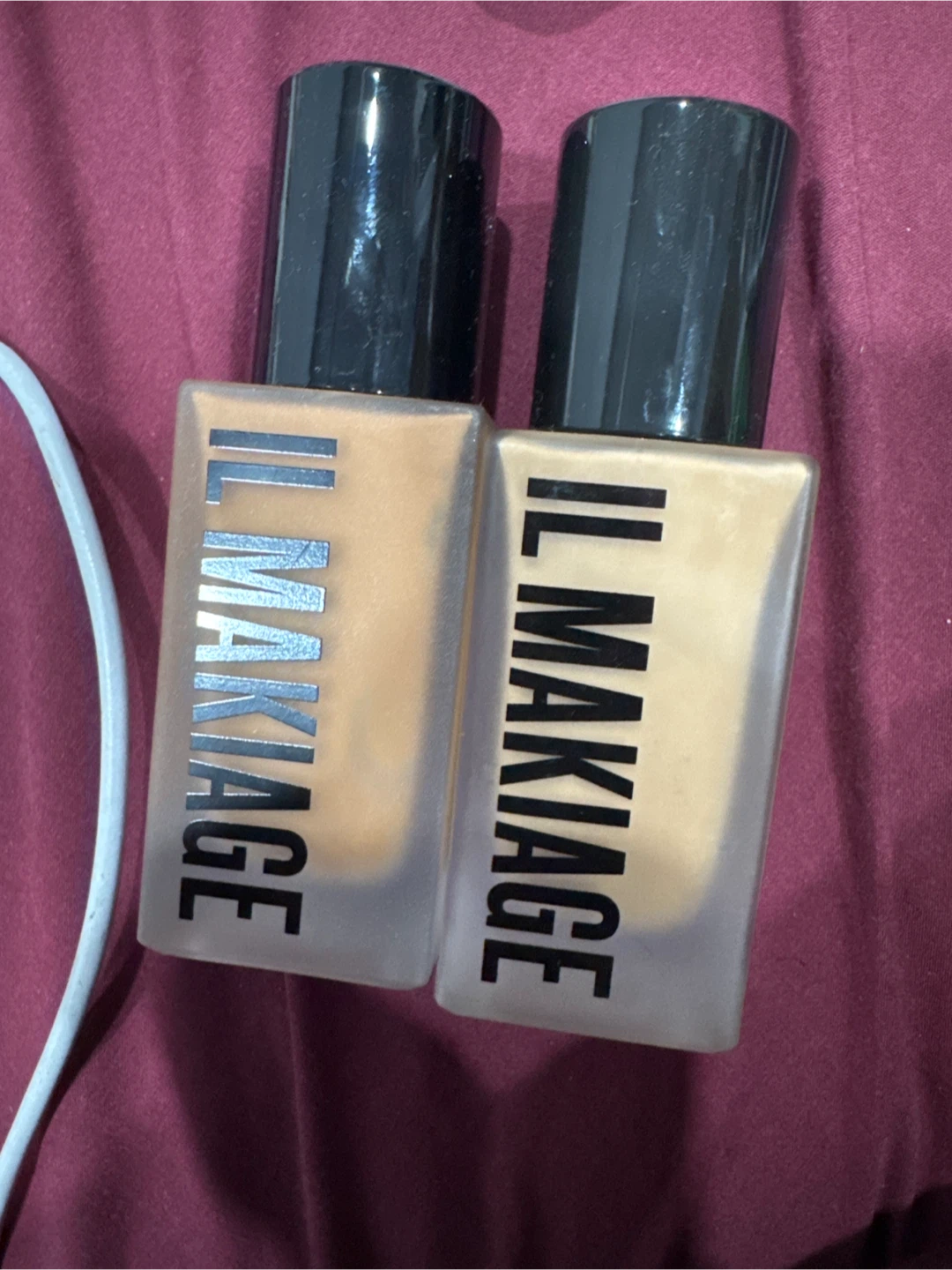 IL MAKIAGE Woke Up Like This Foundation