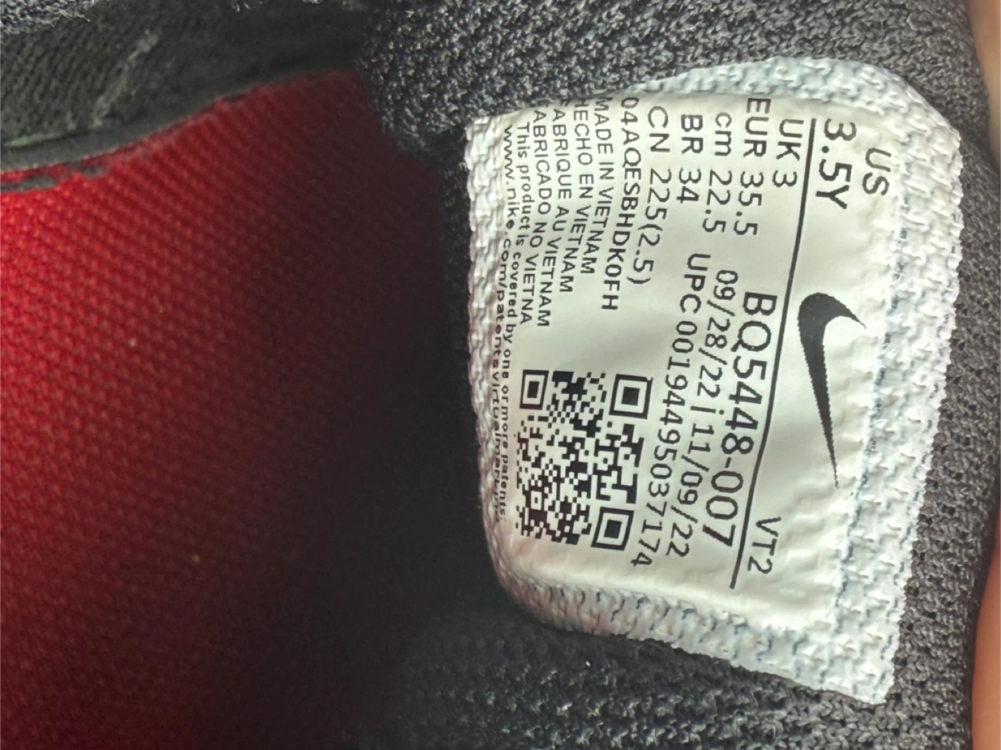 Nike Court Borough Low 2 Shoes - Size US 3.5Y - photo 2