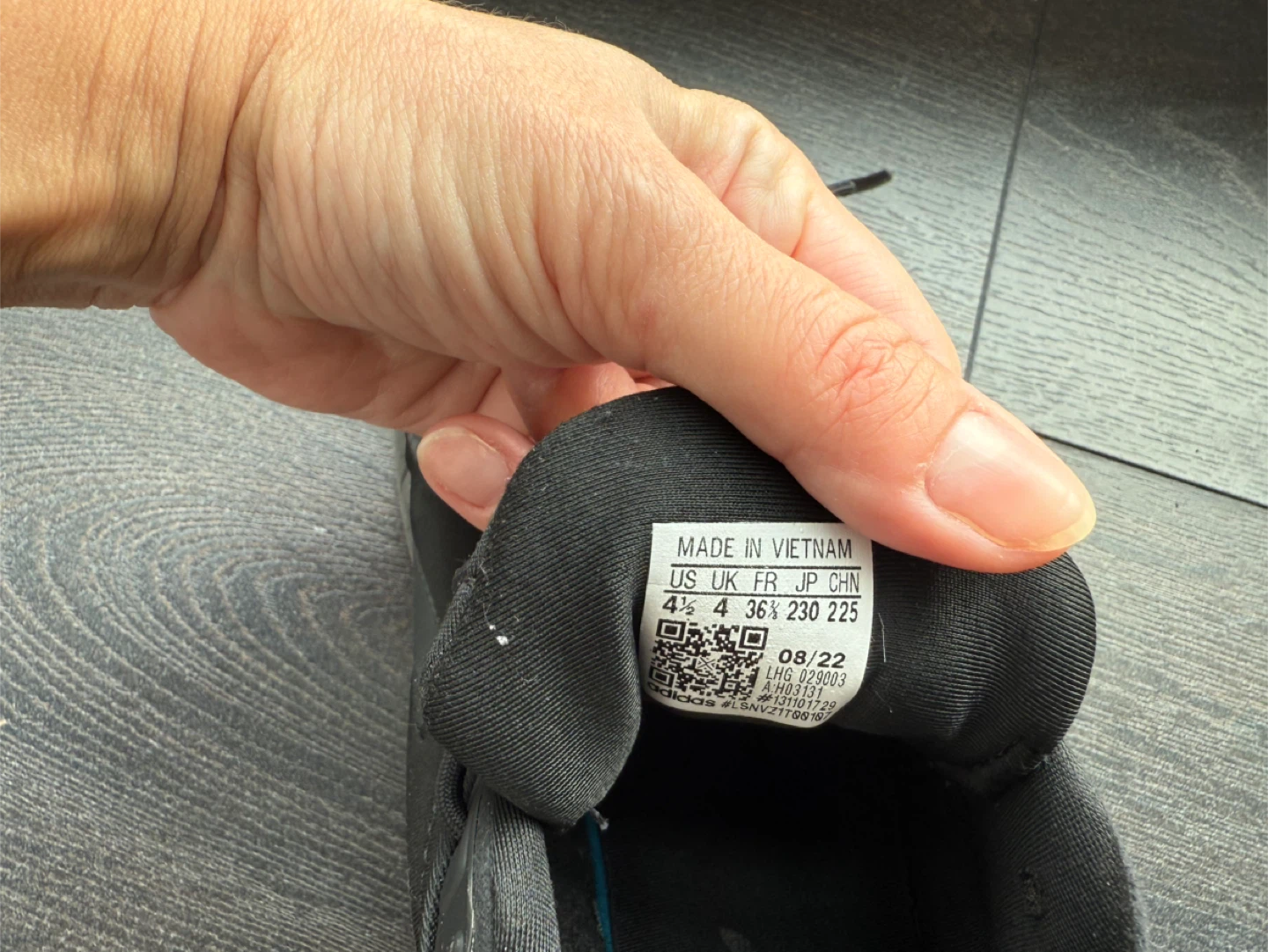 Adidas Ozweego Black Sneakers - Size 4.5