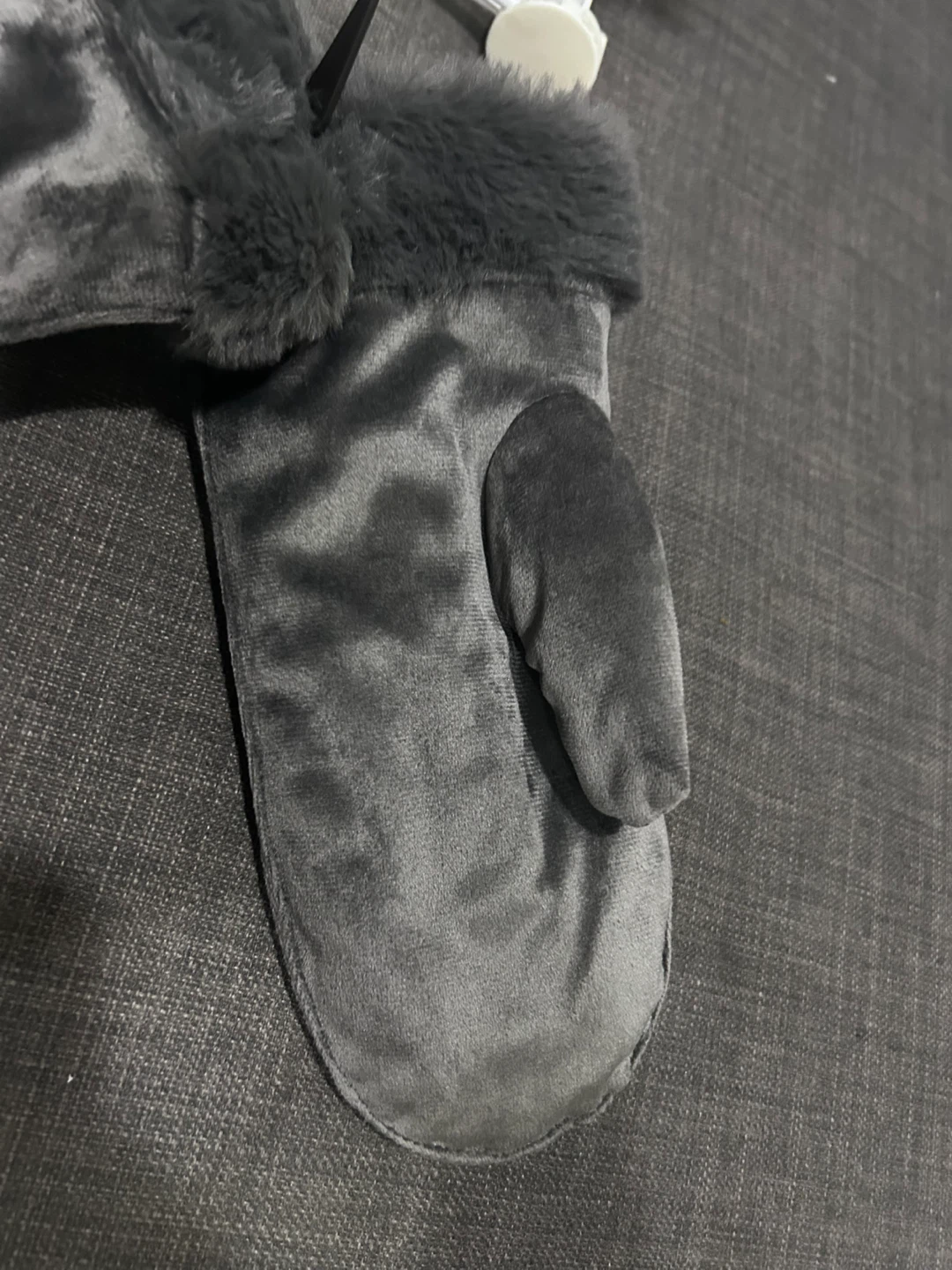 Grey Faux Fur Trimmed Mittens - photo 4