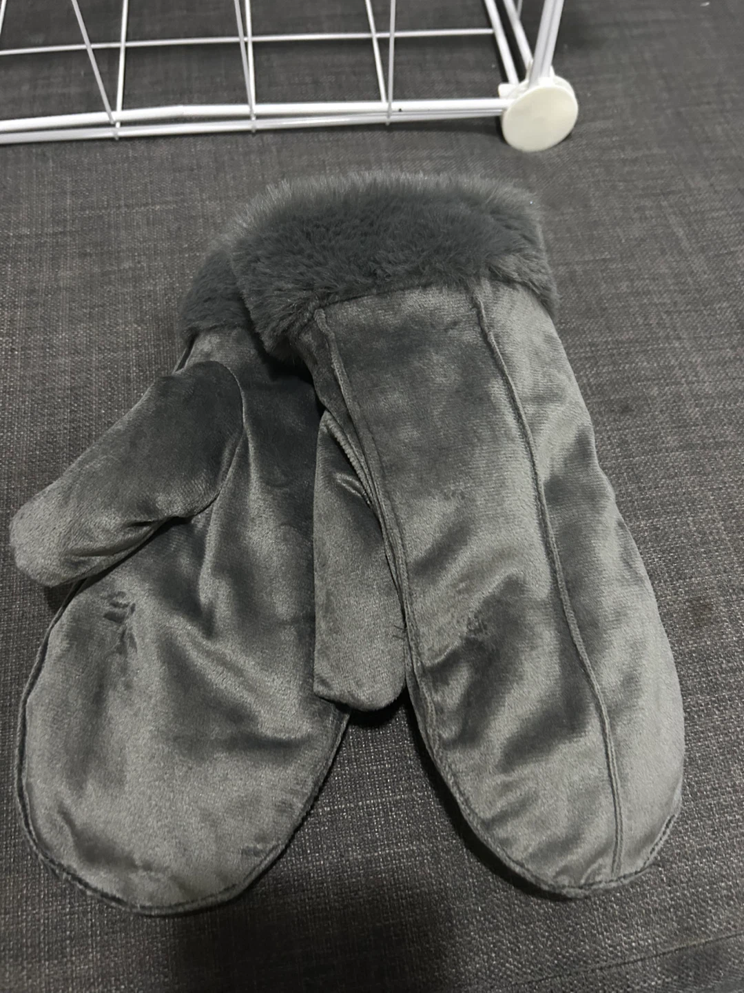 Grey Faux Fur Trimmed Mittens - photo 3