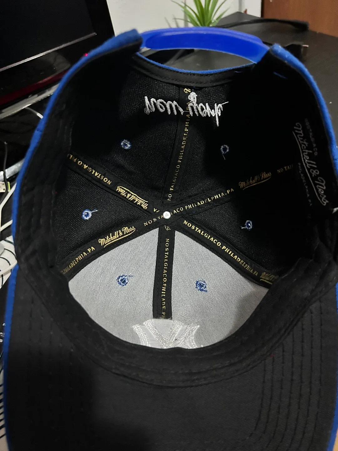 New York Yankees Blue Cap by Mitchell & Ness image indicator(6)