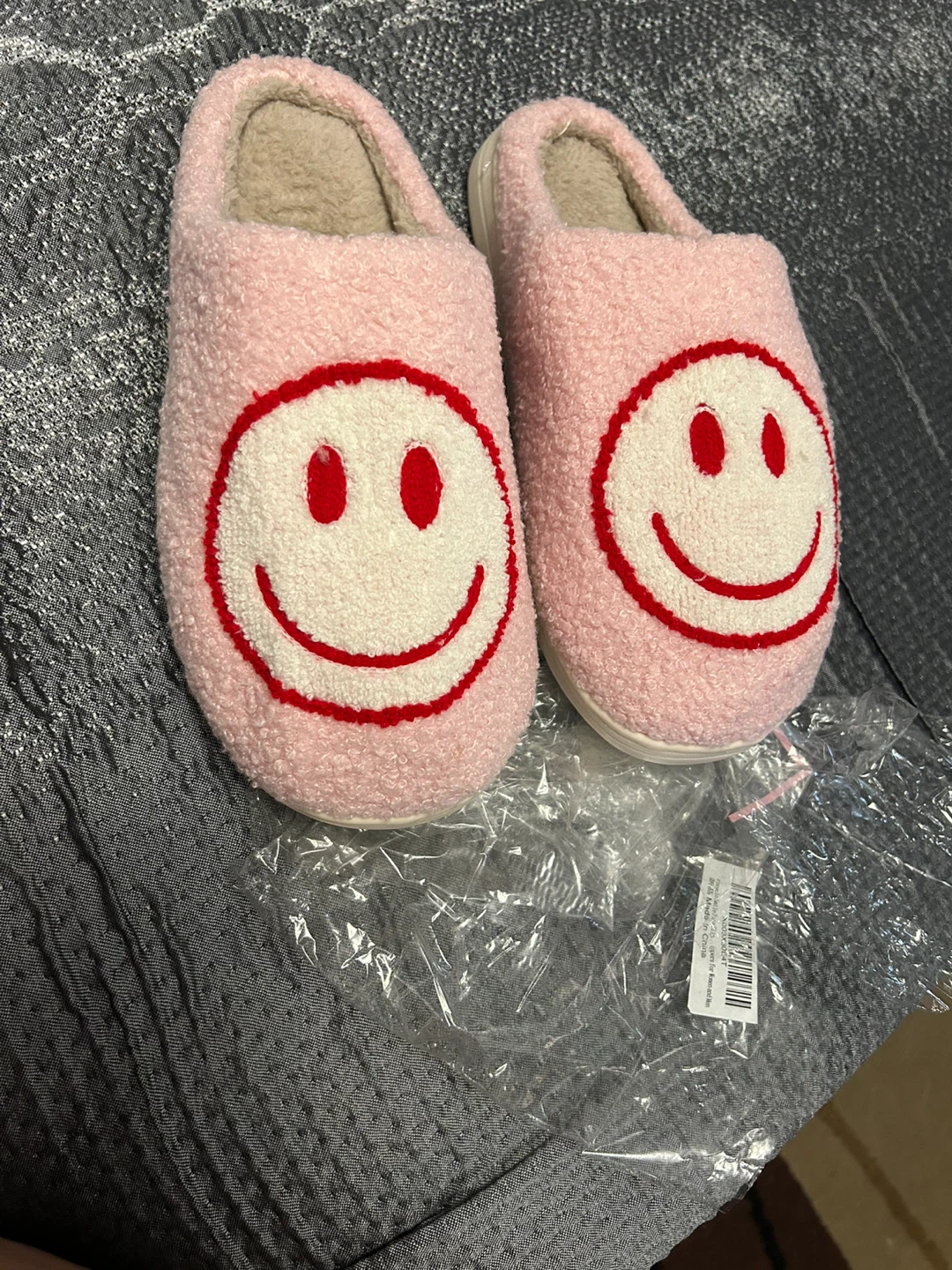 Cute Smile Slippers - Pink, Cozy Plush size 42 - photo 2