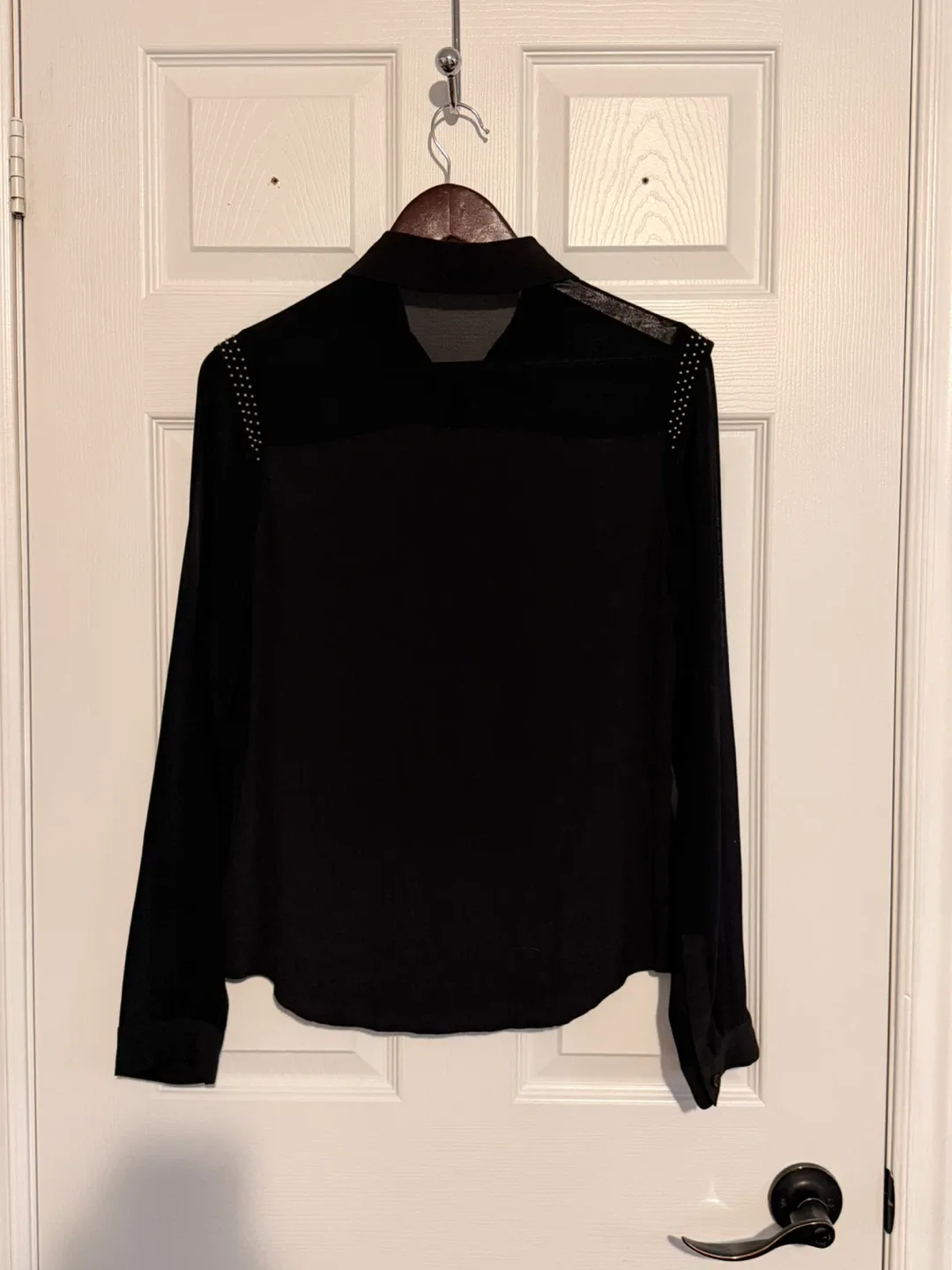 Silence + Noise Black Blouse - Size M image indicator(5)