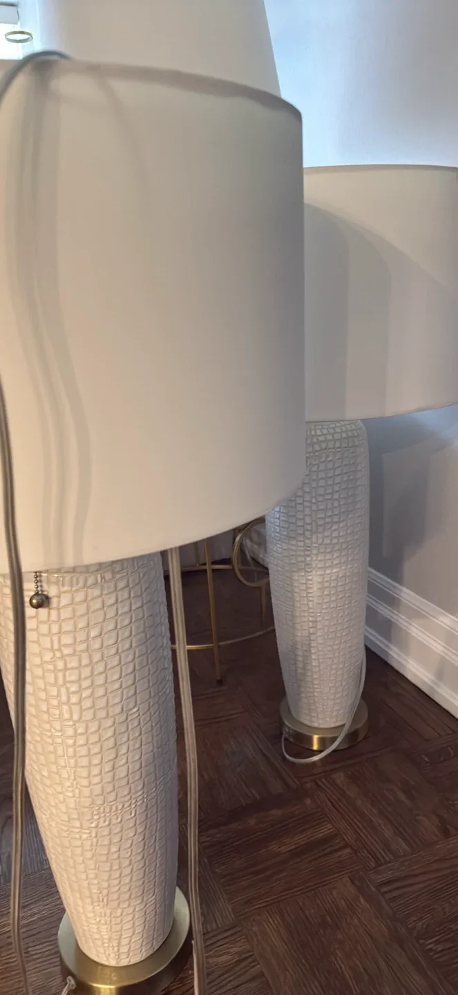 Two Threshold Ceramic Table Lamp - White image indicator(6)