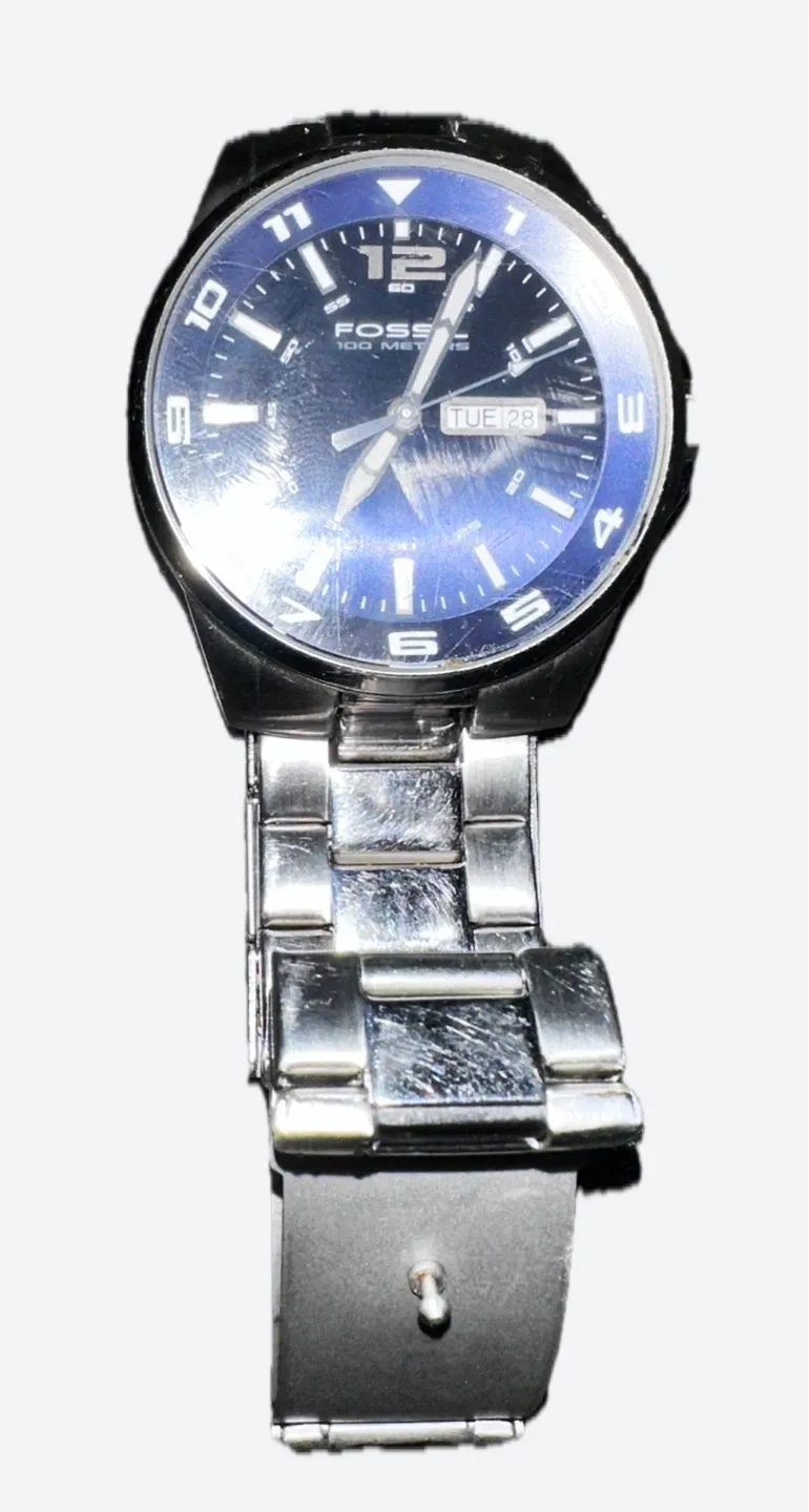 Fossil 100 Meters Stainless Steel Watch image indicator(2)