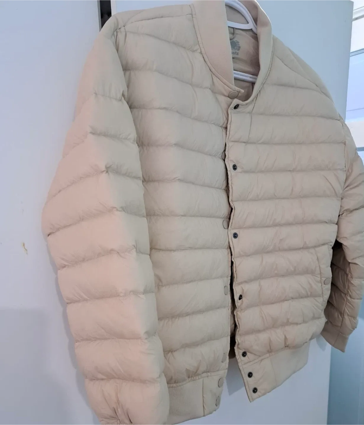 Roots  Women’s Puffer Jacket, Size Medium 🥕🥕🥕 image indicator(3)