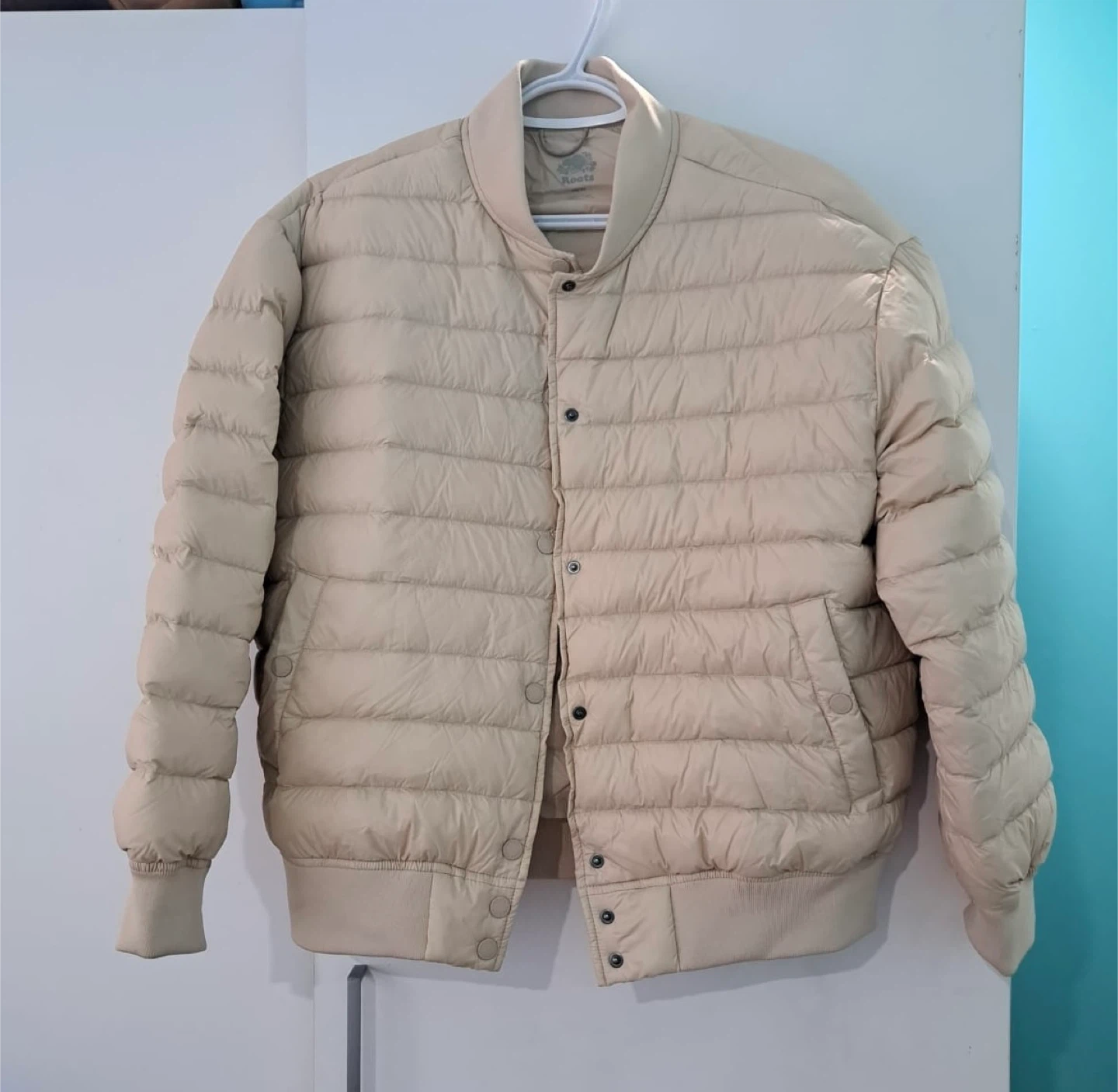 Roots  Women’s Puffer Jacket, Size Medium 🥕🥕🥕
