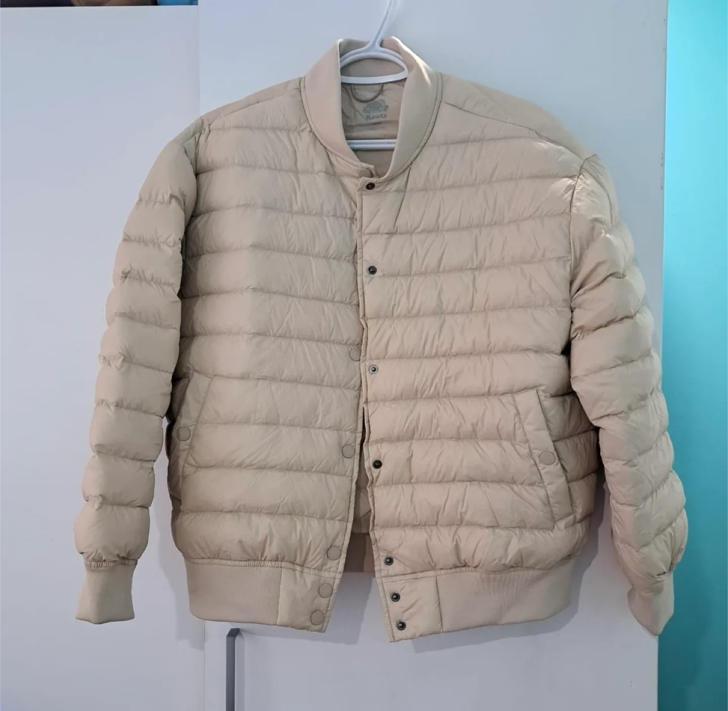 Roots  Women’s Puffer Jacket, Size Medium 🥕🥕🥕 thumbnail
