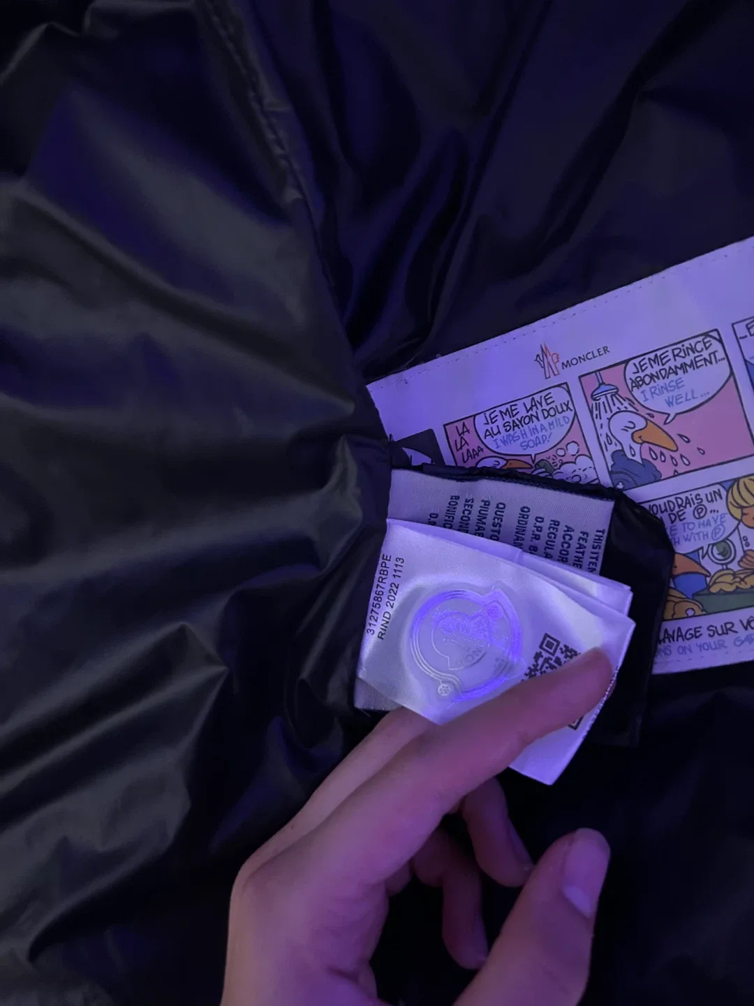 Moncler Black Puffer Jacket image indicator(5)