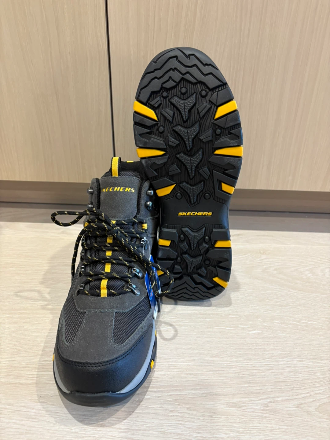 Brand New Skechers Waterproof Hiking Boots, Size 10 - photo 2