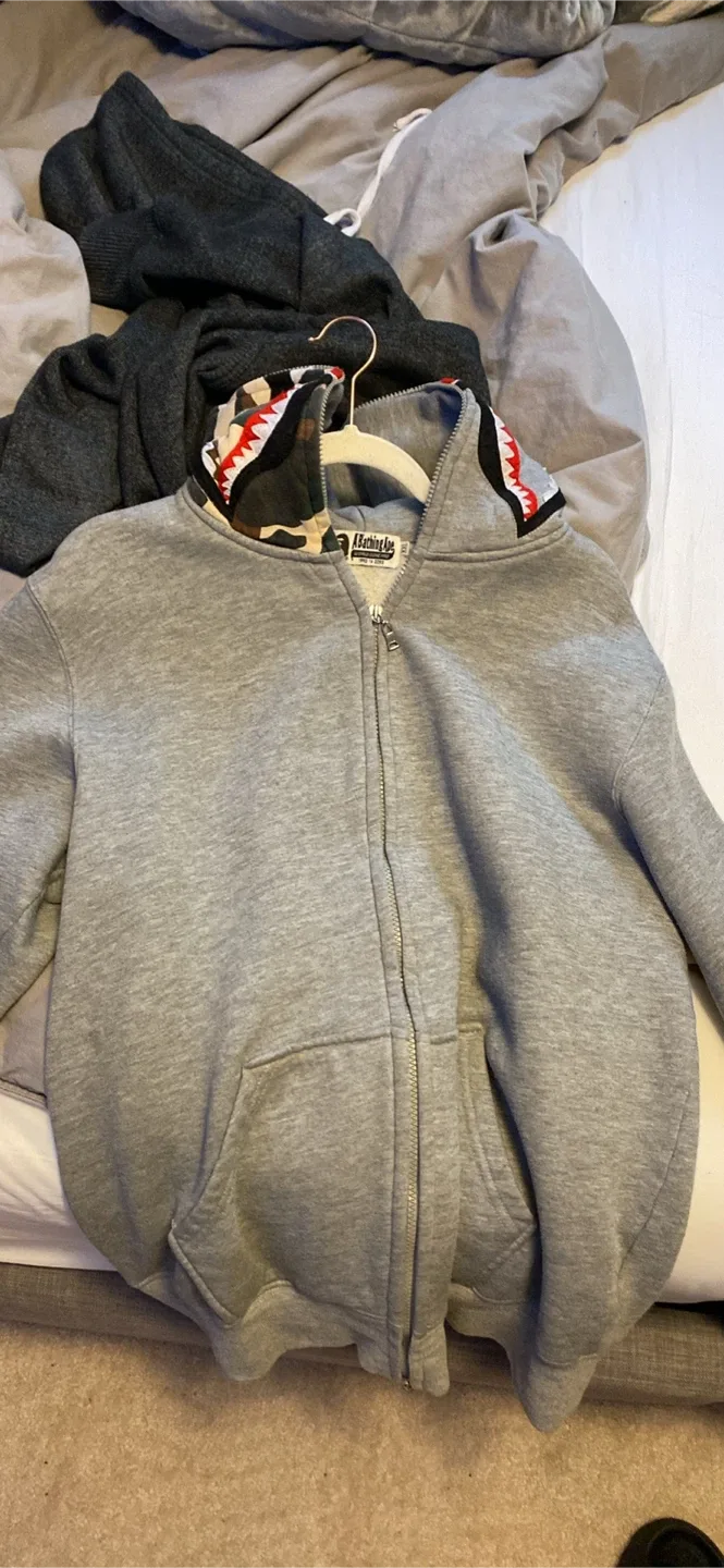 BAPE Shark Full Zip Hoodie - Grey image indicator(3)