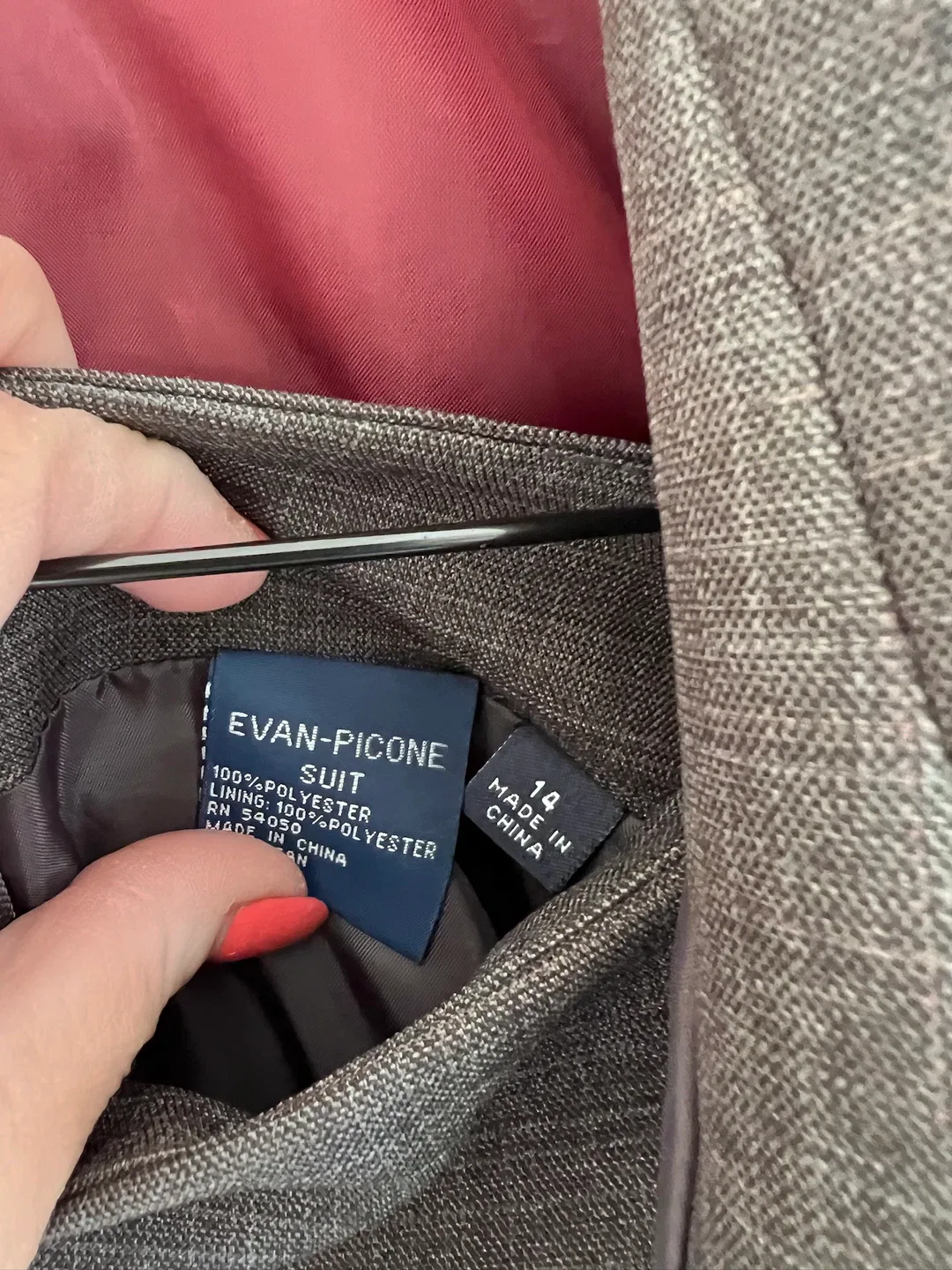 Evan-Picone Suit - Size 14 image indicator(3)